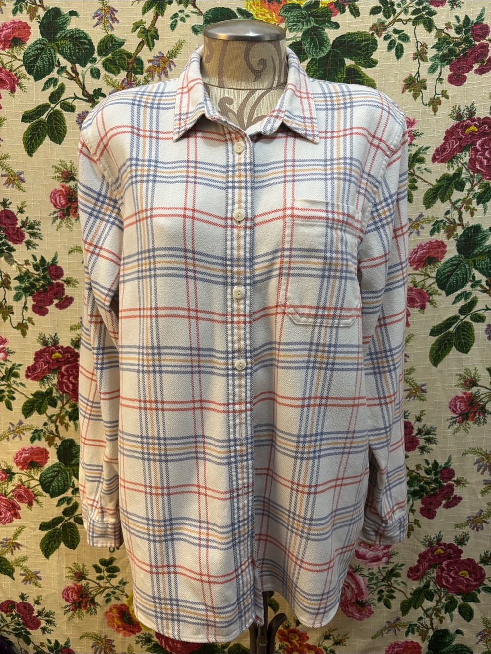 L.L. Bean Vintage Lg Women's Super Soft Flannel Top Quality 100% Organic Cotton
